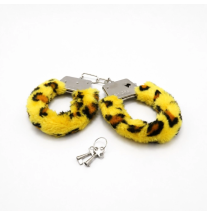 Kajdanki z futerkiem panterka, kluczykami i metalowym łańcuszkiem