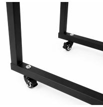 Metalowy stelaż łóżka BDSM z mobilnymi kółkami i stabilną konstrukcją