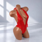 Red Lace Desire – zmysłowe czerwone body koronkowe z opaską na oczy