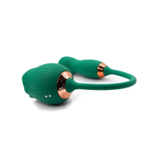 Zbliżenie silikonowej końcówki stymulatora powietrznego z metalicznym detalem