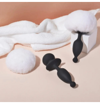 Zestaw silikonowych korków analnych do zabawy i stymulacji z puszystym ogonkiem