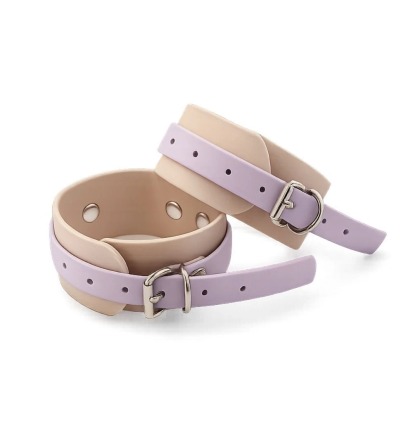 Kajdanki BDSM Biothane Beż Lawenda – regulowane kajdanki erotyczne Soft Bondage | fetysh.pl