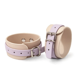 Velvet Biothane Cuffs Beż/Lawenda – regulowane kajdanki BDSM premium Soft Touch