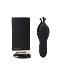 Masturbator wibrujący - zestaw: urządzenie, kabel USB, opakowanie